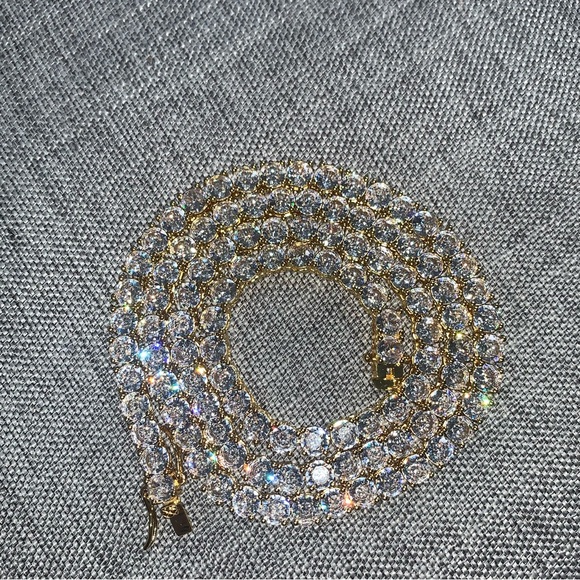 5mm Tennis Chain 18k Gold - Picture 3 of 5